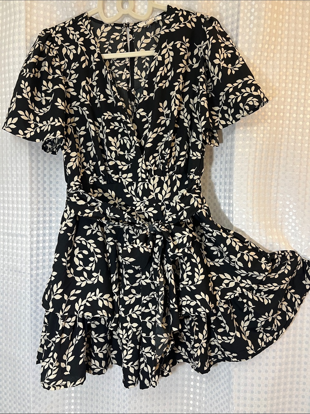 Flirty BLUSH Black & Vanilla Ruffle Skirt Mini Dress/Skort w/Flutter Sleeves